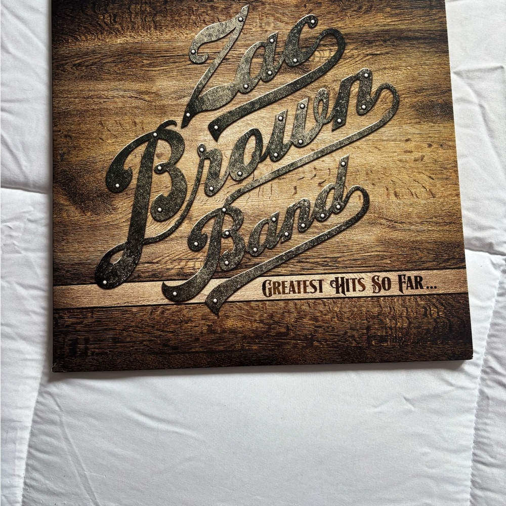 Zac Brown Band Greatest Hits Vinyl Record. 2 Records, 1 A&B, 2 C&D